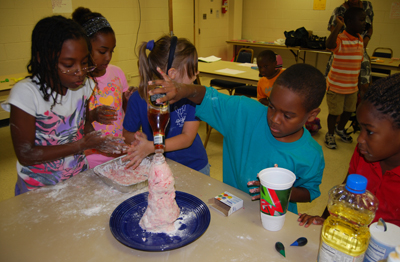 University Outreach Offers Summer Programs