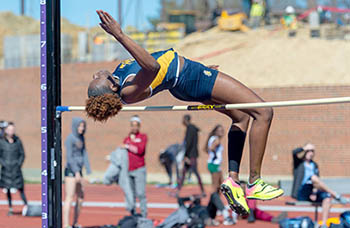 Mighty Wins 400 Meters at Duke
